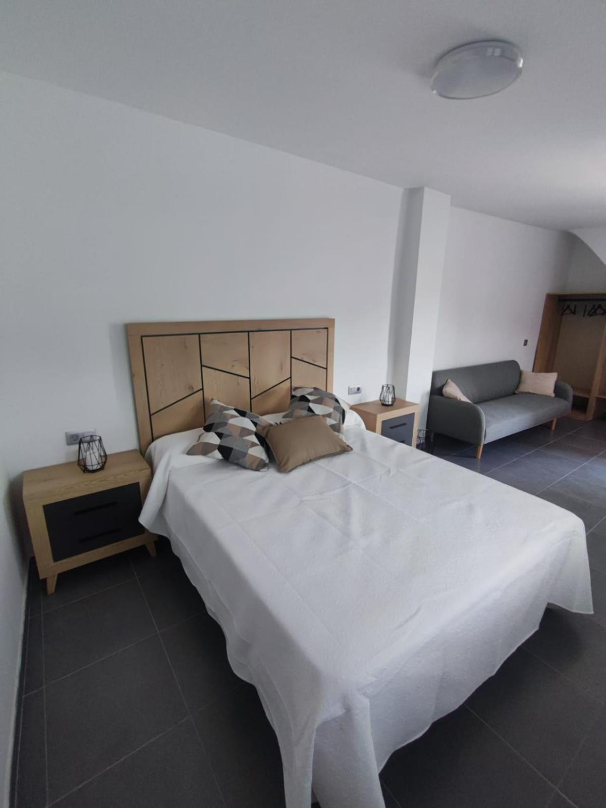 Casa Salvador, Escapada De Aventura Y Relax En Bunol Apartment Ngoại thất bức ảnh